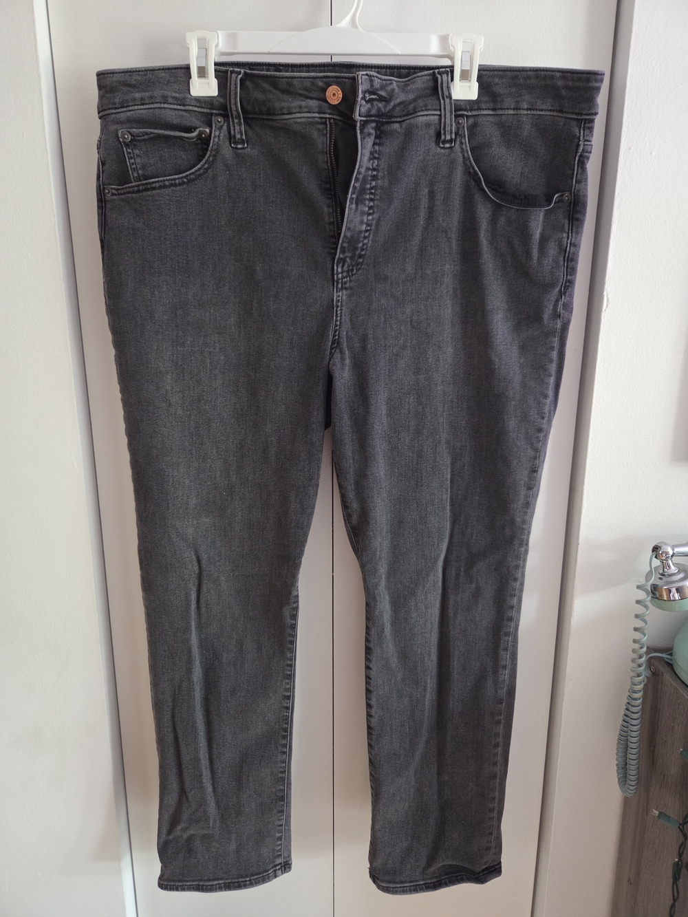 Women's Plus-Size Charcoal Black High Rise Jeans - Gap